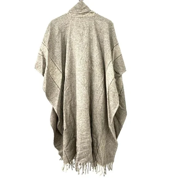 Artesanias Reyes Wool Brown Knit Long Shawl Cape Fringe Boho Soft Warm One Size - Picture 5 of 12